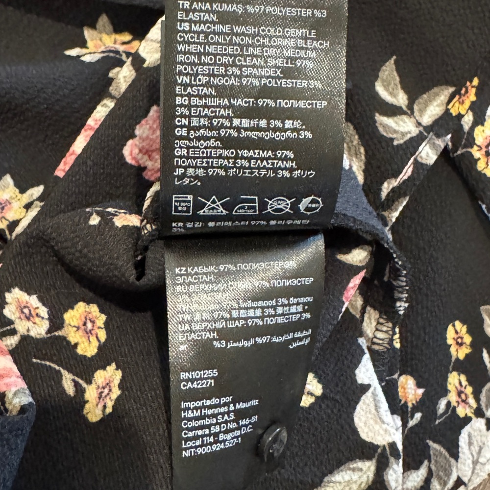 H&M Black Floral Long Sleeve Dress - Pink & White Roses - Picture 9 of 16